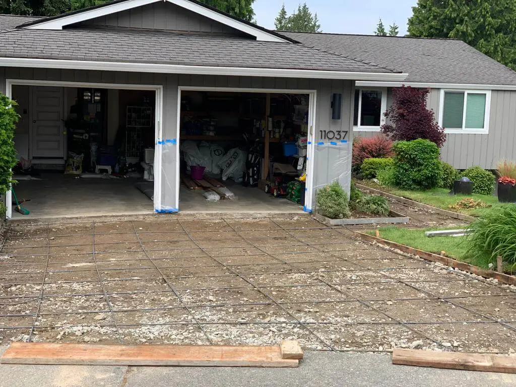 Stamped concrete patio with decorative border